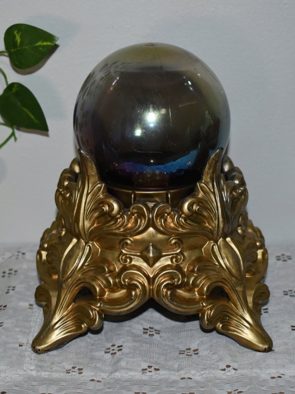 LED Light Up Plastic Magic Fortune Teller Crystal Ball Witchy Halloween Decor
